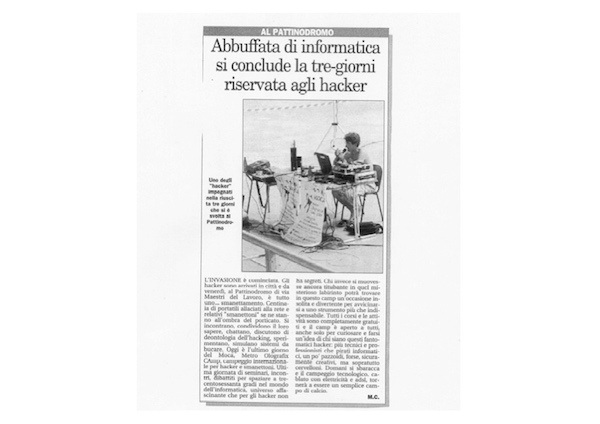 Rassegna Stampa - Metro Olografix - Abbuffata di informatica, si conclude la tre-giorni riservata agli hacker - Il messaggero 08/2004